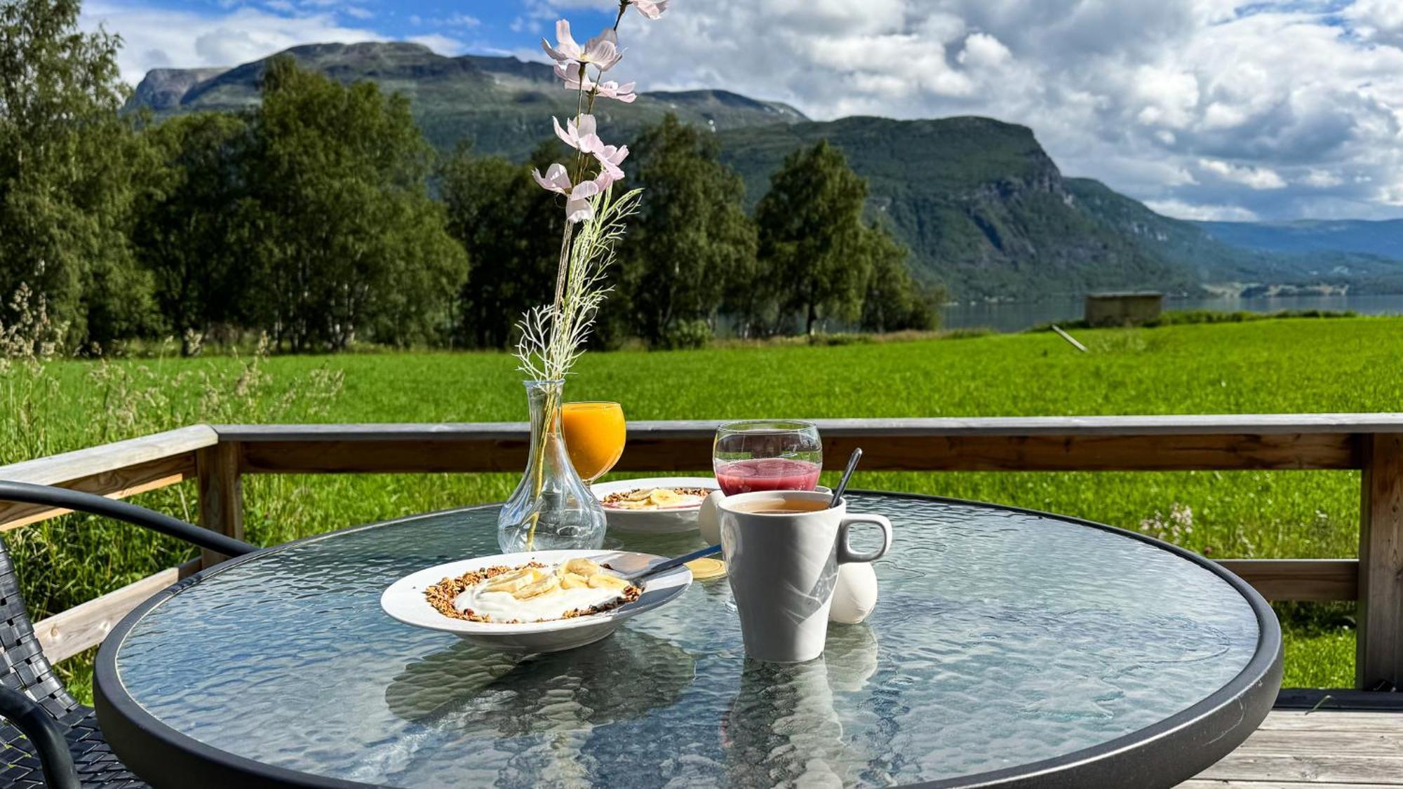 Mjosvang Kafe Vang I Valdres Exterior photo